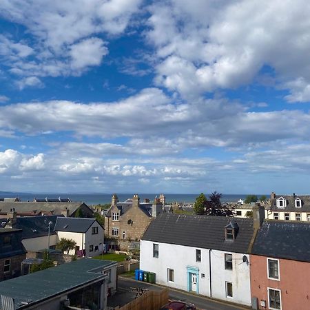 Douglas House Apartments Nairn Exterior photo